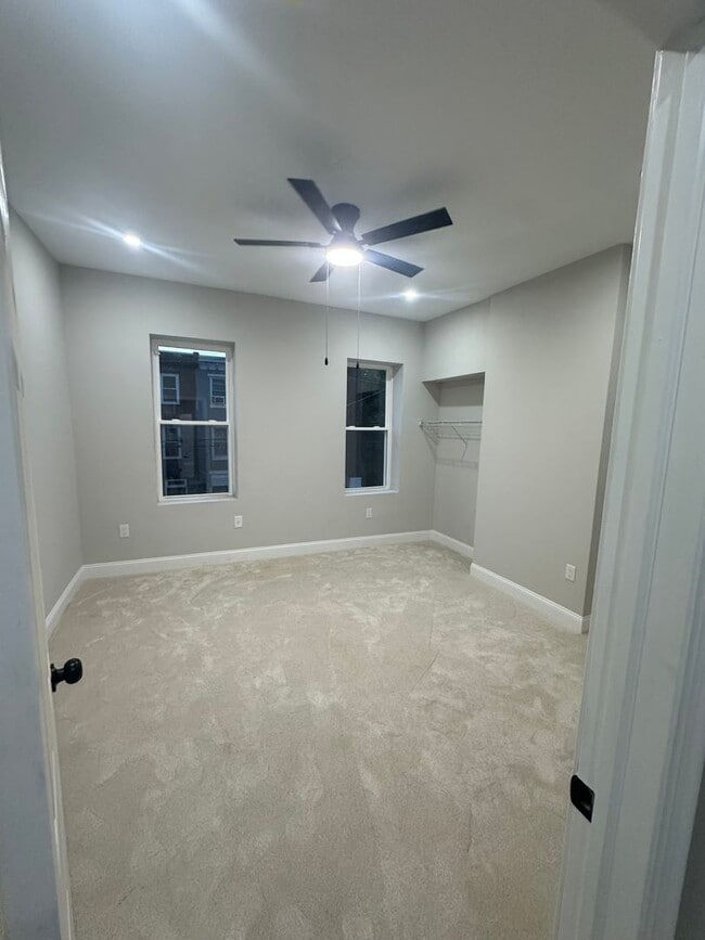 Building Photo - Beautiful Newly Renovated 4 Bedroom Home Now Available in Belmont!!!