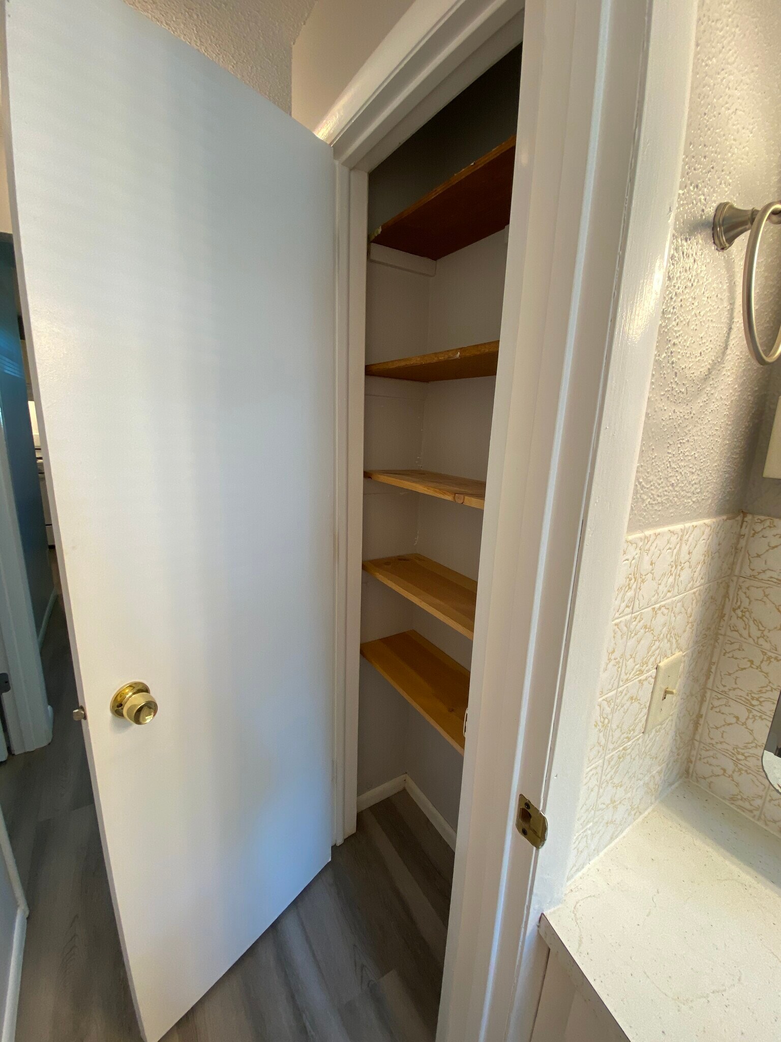 Linen Closet - 7617 69th ave N