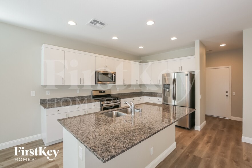 Building Photo - 4515 Amberley Ridge Ave
