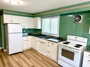 Building Photo - 1723 Ardmore Blvd
