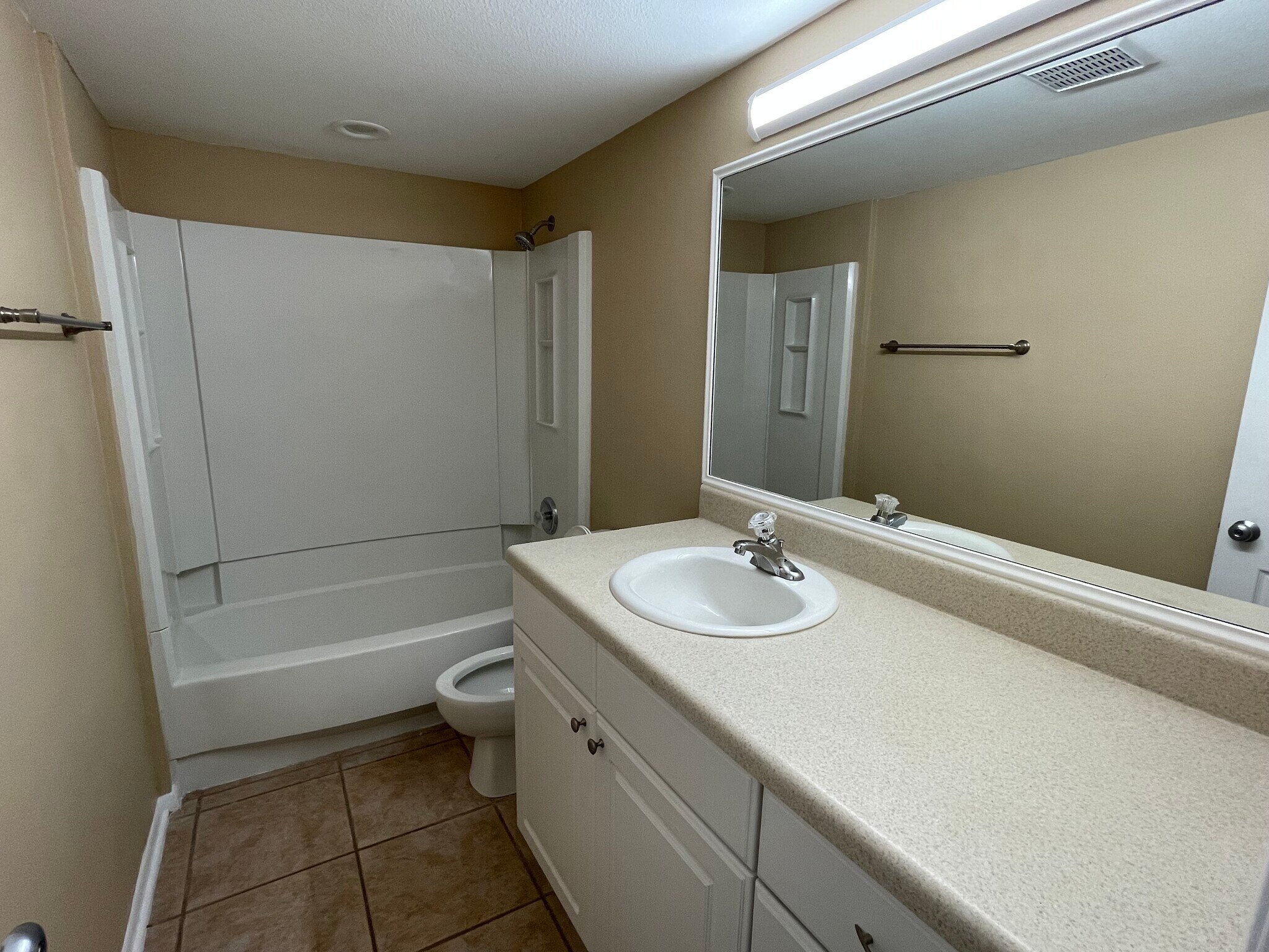 Building Photo - 134 Wilson Dr