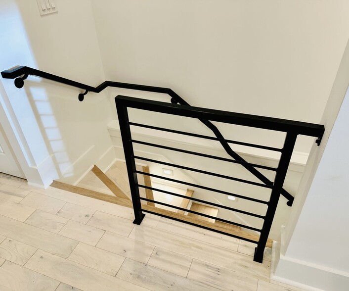 Building Photo - 1314 5th St NW