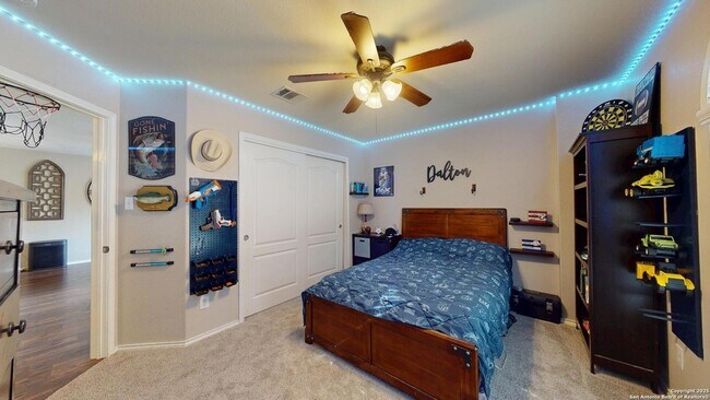 Building Photo - 522 Baltustrol Dr