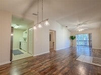 Building Photo - 2085 Isle Royal Ct SE