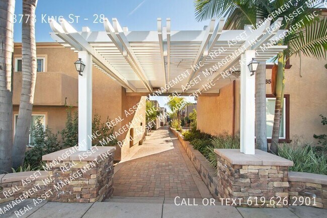 Building Photo - 3773 King St