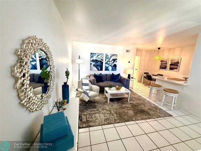 Building Photo - 2600 S Ocean Dr