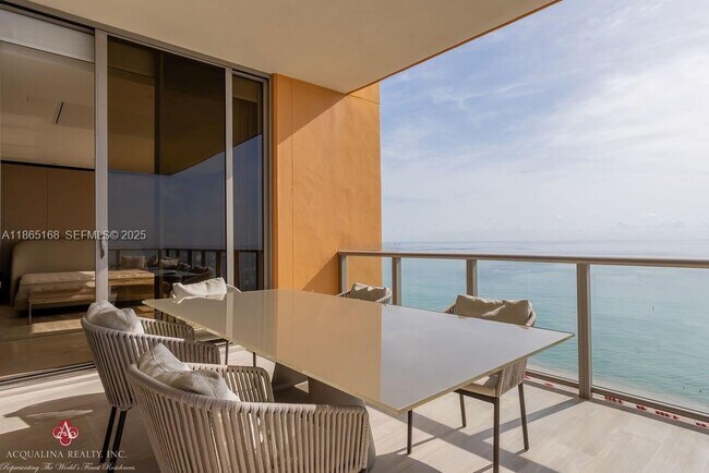 Building Photo - 17749 Collins Ave