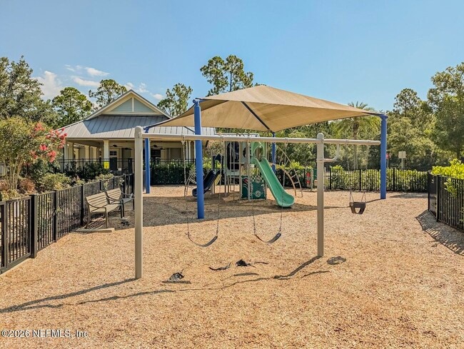 Building Photo - 10104 Bedford Lakes Ct