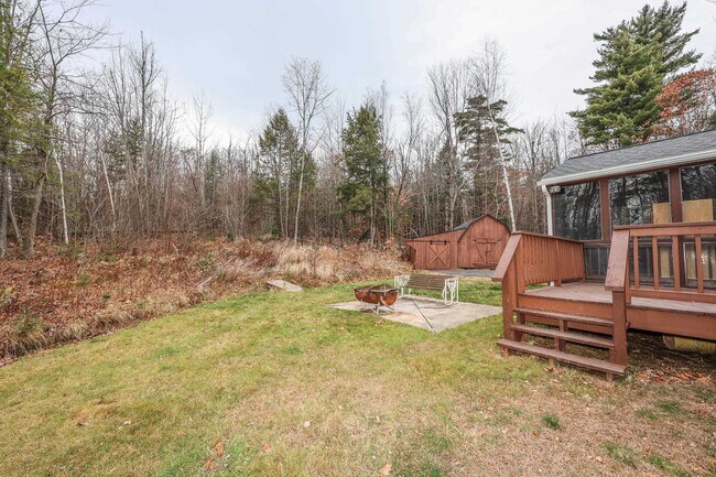 Building Photo - 81 Orchard Path Rd