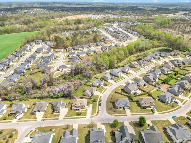 Building Photo - 127 Ganton Dr