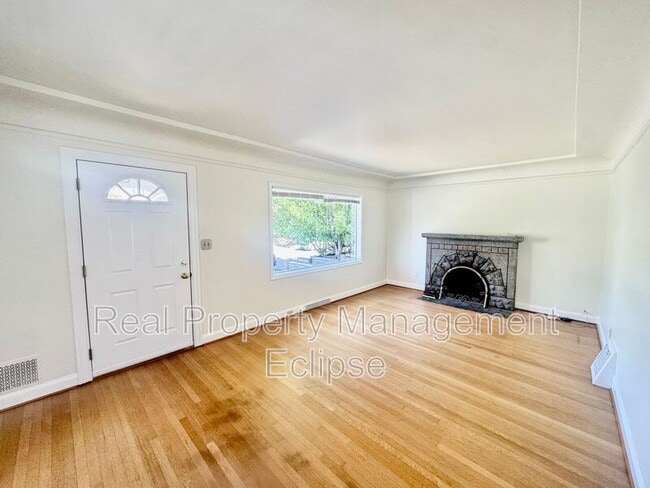 Building Photo - 843 NW 63rd St
