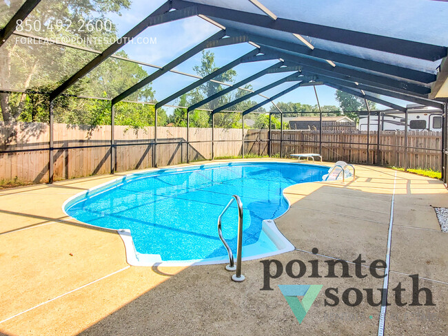 Building Photo - 412 Bay Oaks Dr