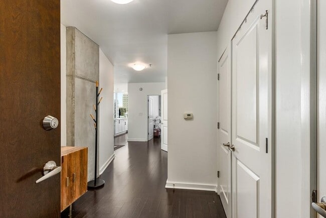 Building Photo - 855 Peachtree St NE