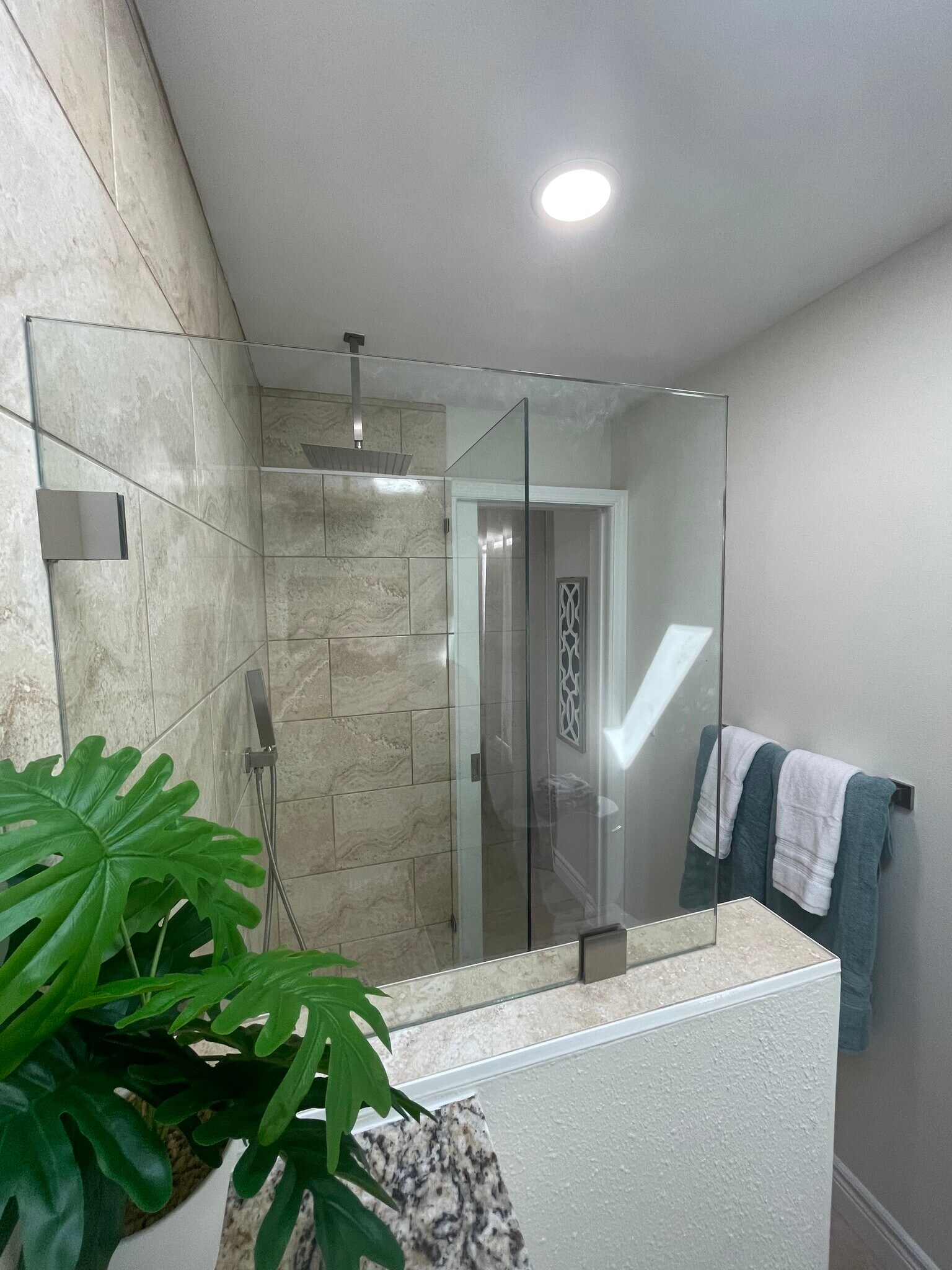 Building Photo - 1111 Montezuma Dr