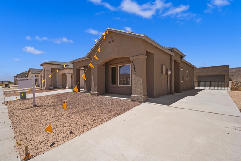 Building Photo - 14325 Bill Lazor Pkwy