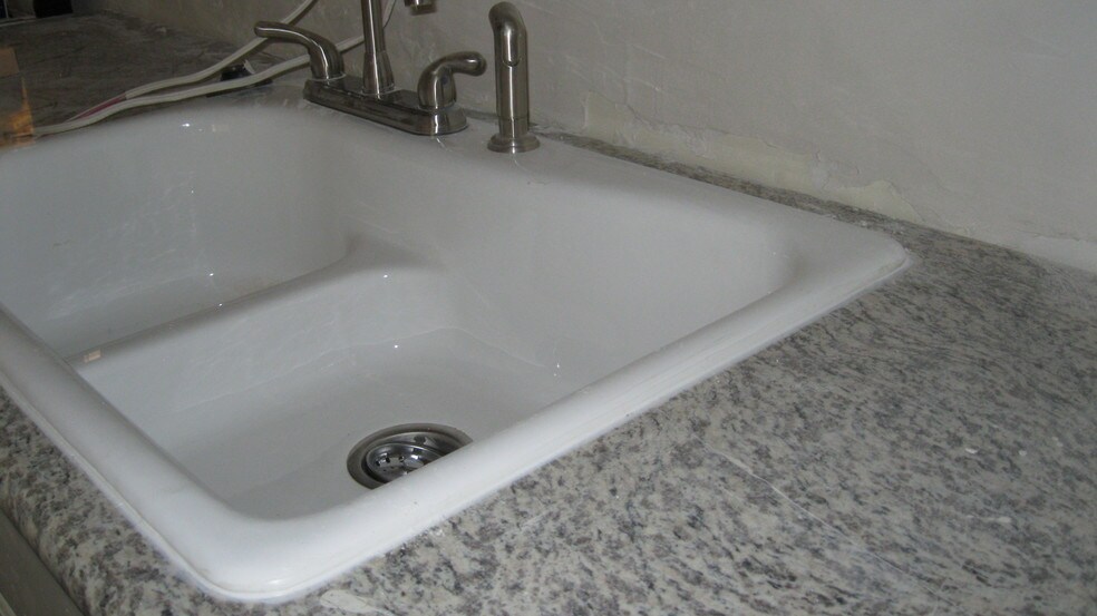Double sink - 2138 E Turney Ave