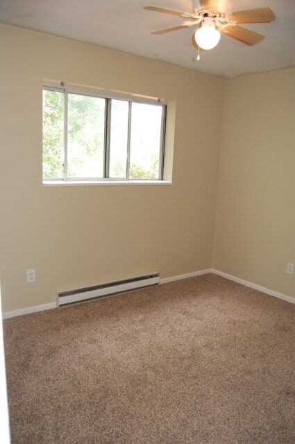 Building Photo - 1724 Fremont Ct