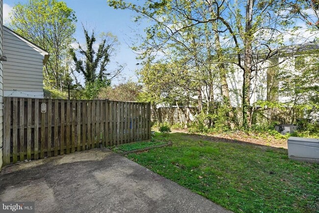 Building Photo - 219 Heather Ct