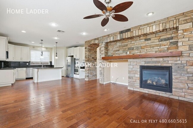 Building Photo - 9274 E Desert Park Dr