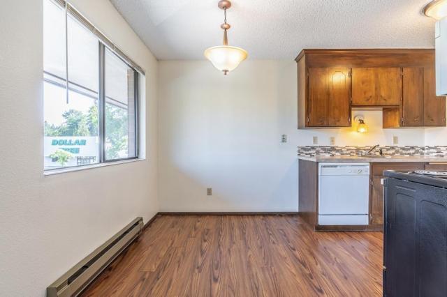 Building Photo - 1 bedroom in Seattle WA 98125