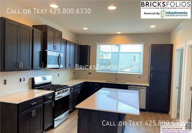 Primary Photo - Embrace Serenity: Luxurious Living in a Pr...