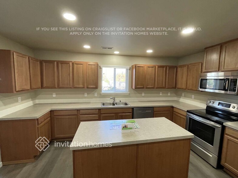 Building Photo - 21540 SE 290th Pl