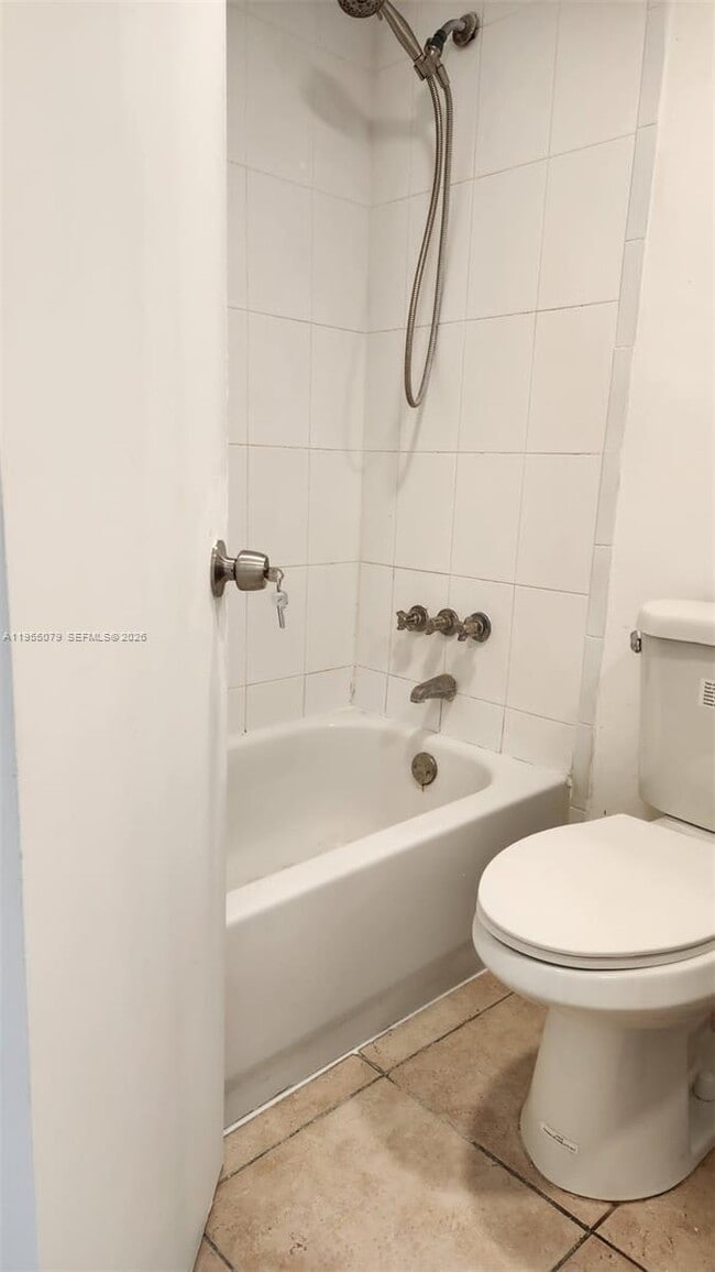 Building Photo - 8600 SW 109th Ave