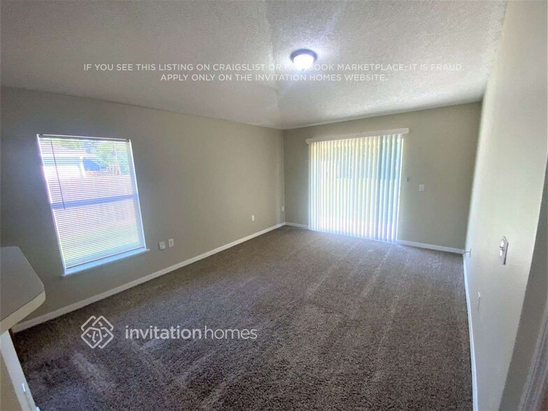 Building Photo - 1786 Hearth Street