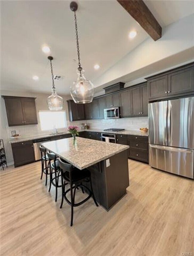 Building Photo - Spencers’s Crossing Home