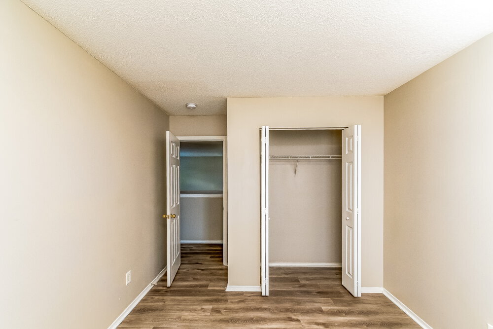 Building Photo - 912 Mailwood Dr