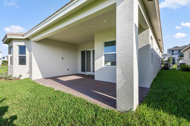 Building Photo - 14208 Lacebark Ln