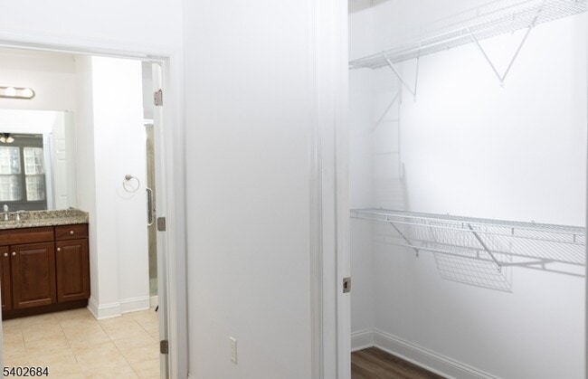 Building Photo - 7113 Polk Dr