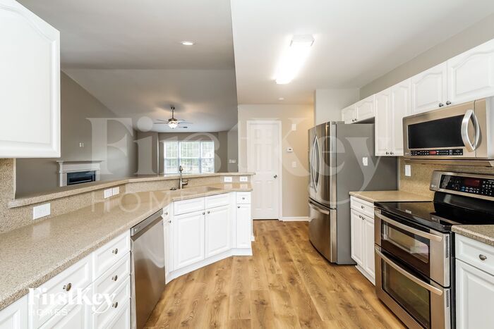 Building Photo - 13904 Ballyshannon Ln