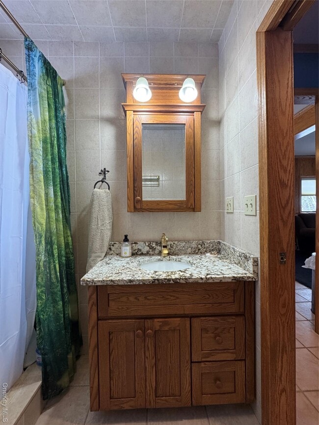 Building Photo - 19 Schultz Ln