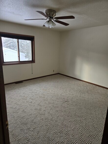 Building Photo - 521 Franklin St