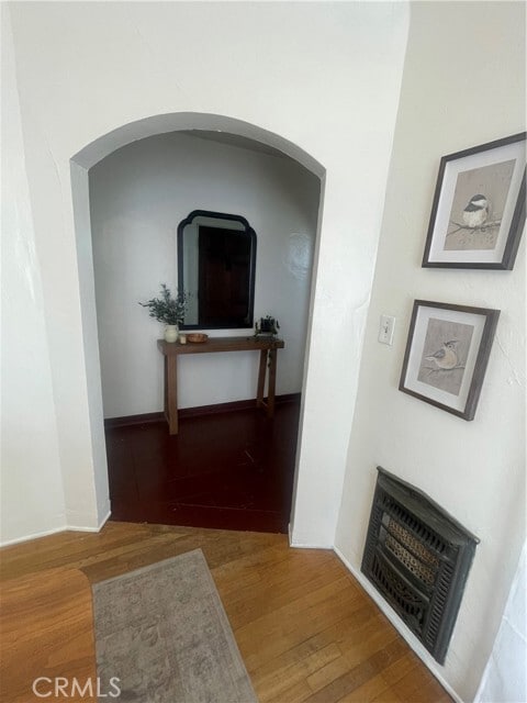 Building Photo - 4586 Sunnyside Dr