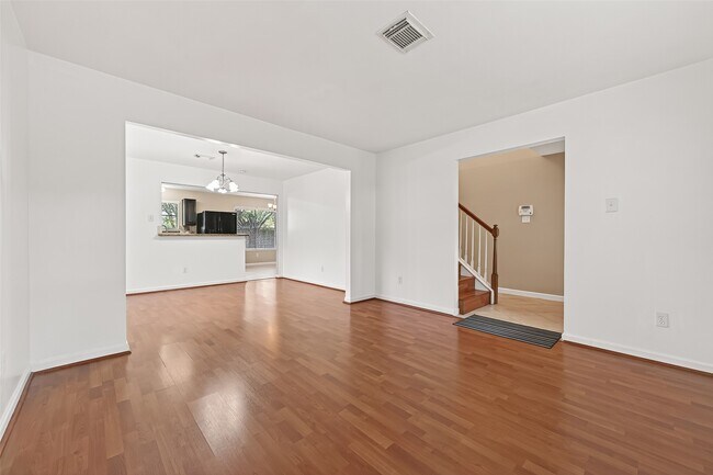 Building Photo - 8411 Tamayo Dr