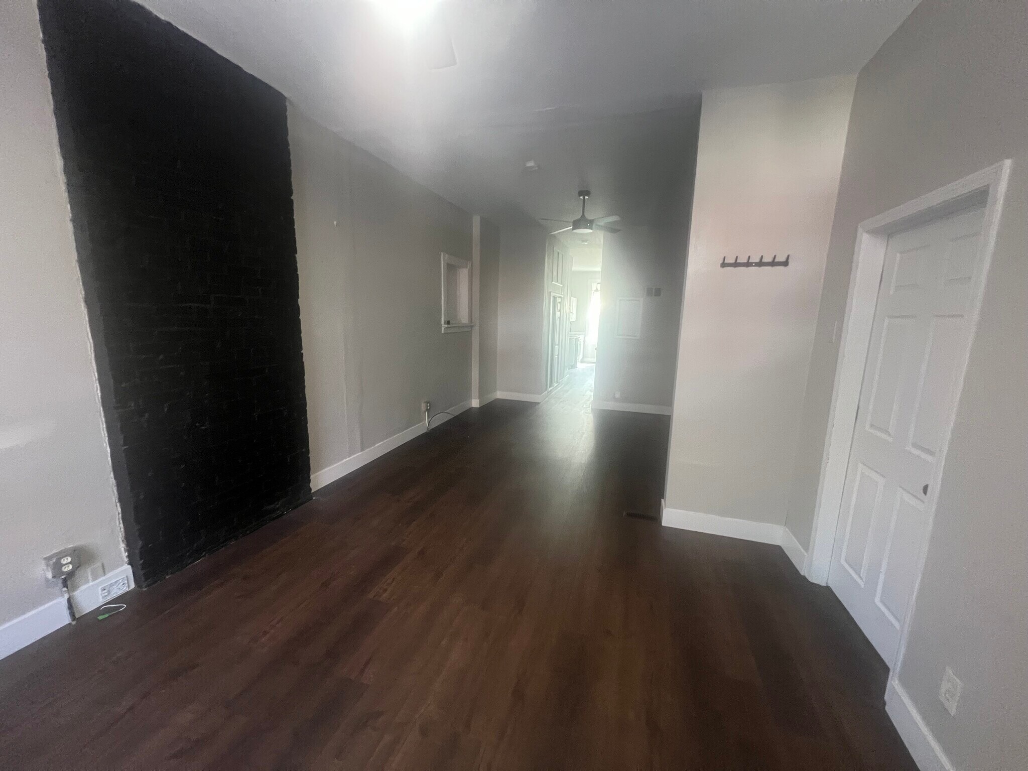 Building Photo - 3016 California Ave