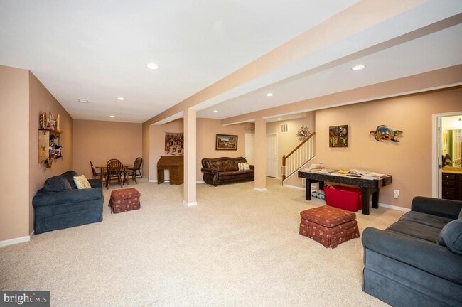Building Photo - 7519 Edington Dr