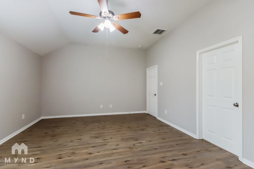 Building Photo - 20818 Falcon Hill St