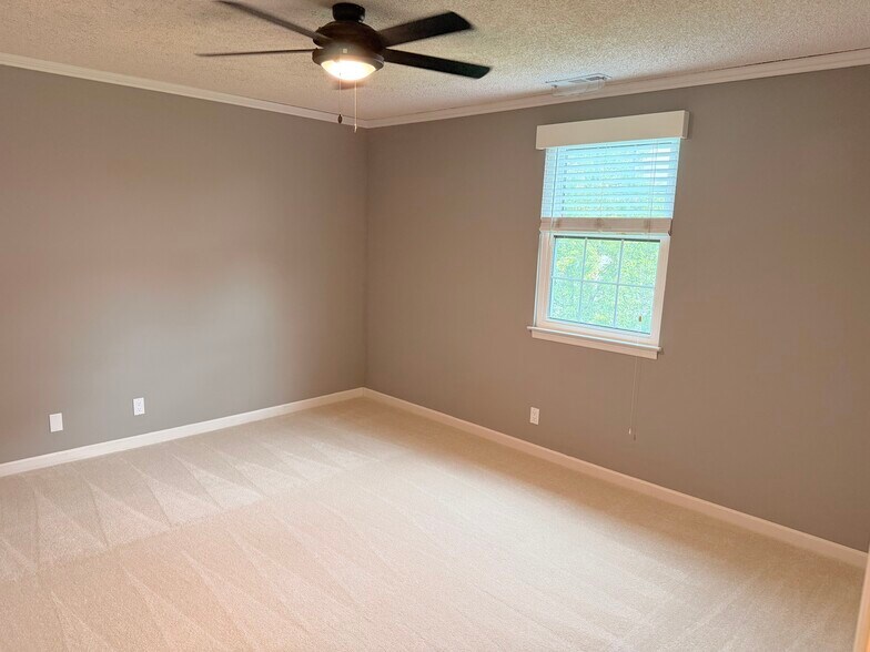 Building Photo - 5788 Brentwood Trce