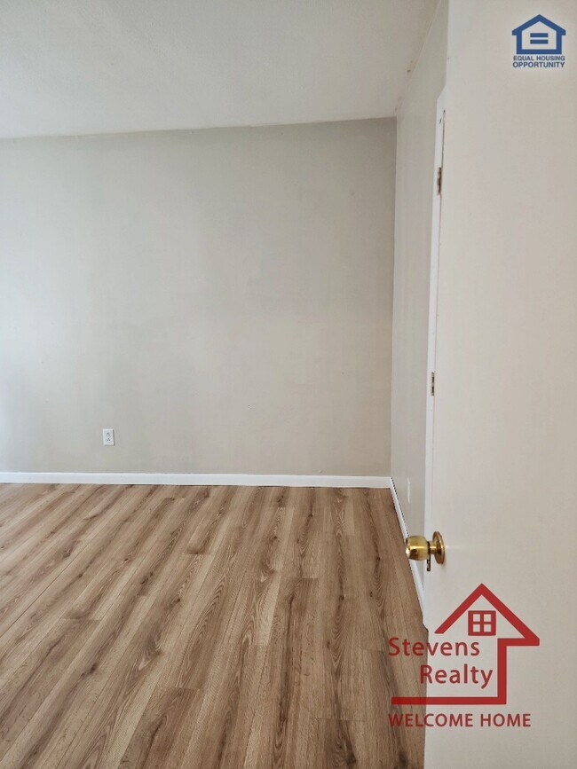 Building Photo - 2006 Flagler Rd