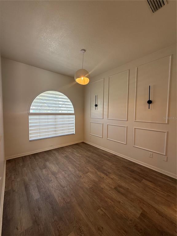 Building Photo - 2210 Towering Oaks Cir