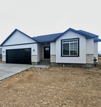 Building Photo - Brand New 3 Bedroom Home In Ivywood Subdiv...