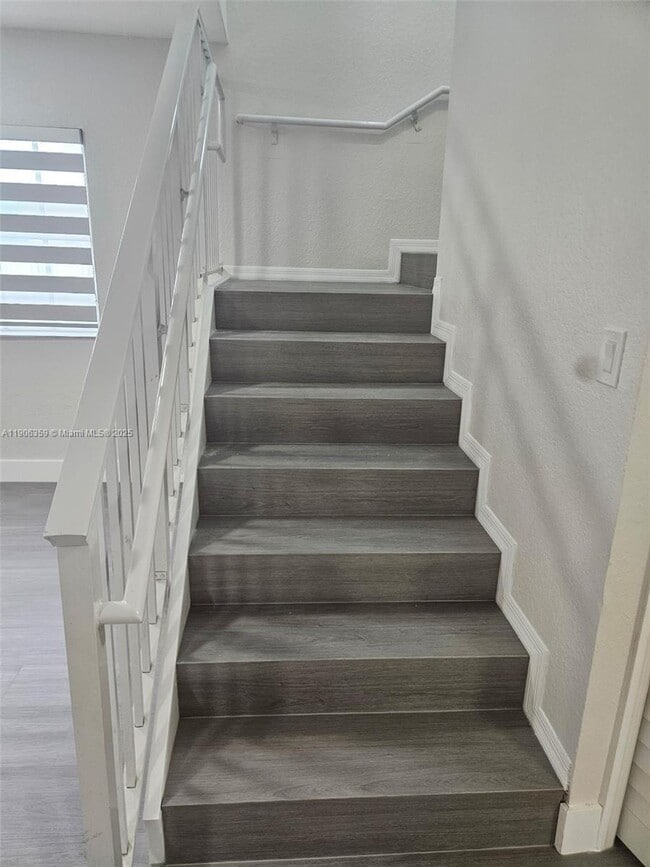 Building Photo - 6752 NW 182nd St