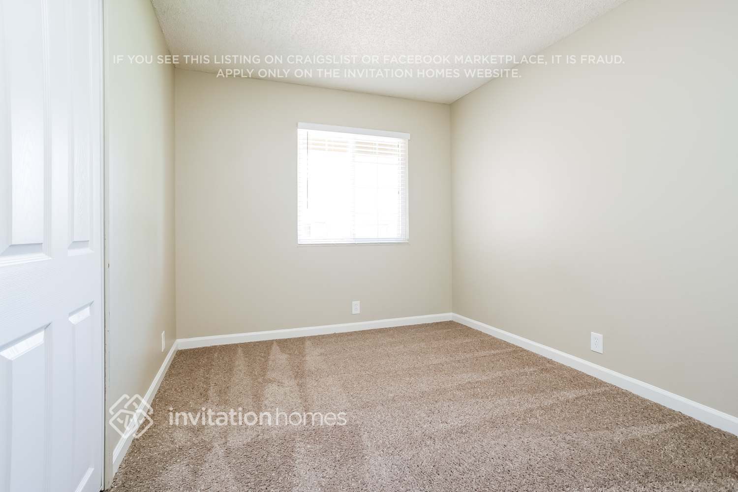 Building Photo - 300 Radcliffe Dr
