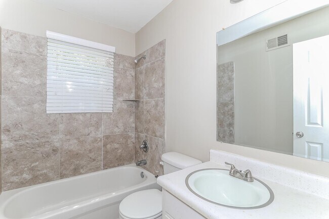 Building Photo - 6350 Limewood Ave