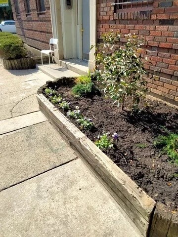 Building Photo - 4725 Chester Ave