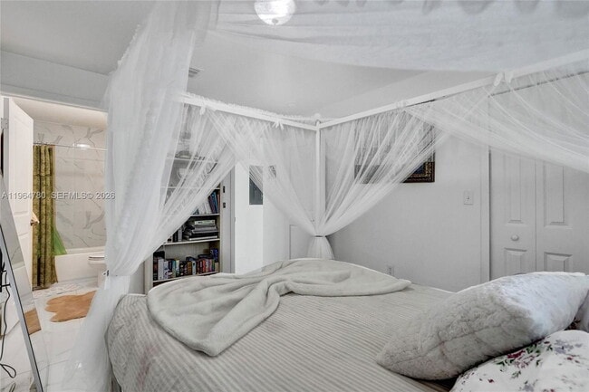 Building Photo - 1712 NW 76th St