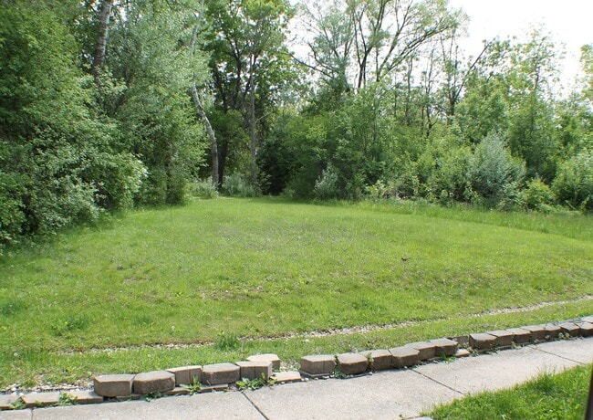 Building Photo - 2811 31st St